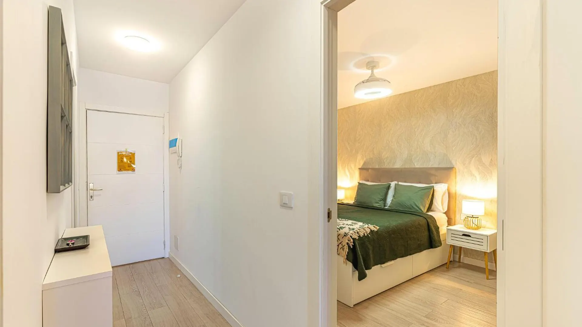 Los Cristianos - Valdes Center 7 - As De Casas 0*, 로스크리스티아노스 스페인