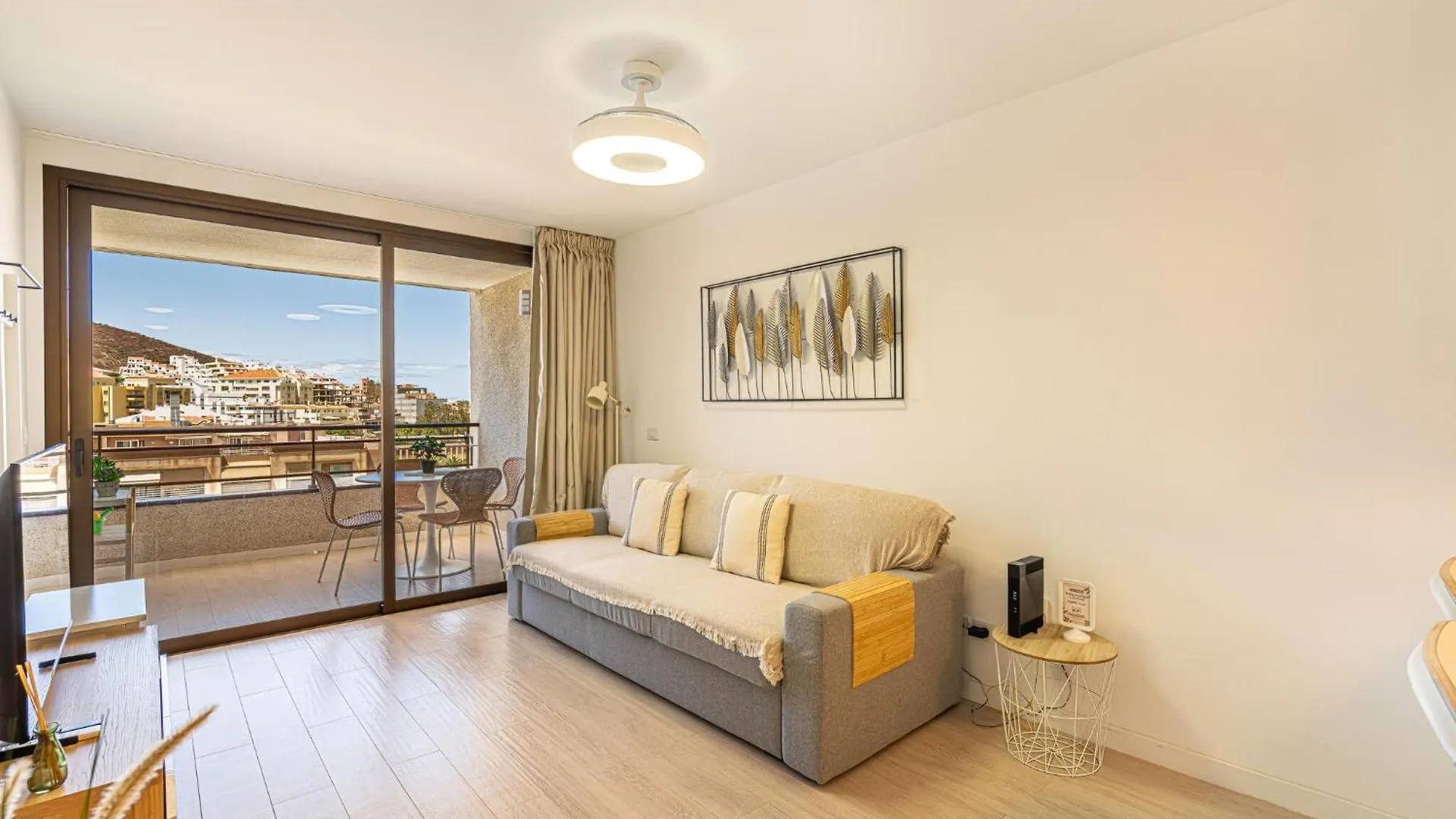 Los Cristianos - Valdes Center 7 - As De Casas 0*, 로스크리스티아노스 스페인
